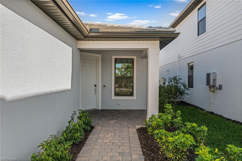 25031 Surf Haven LN, BONITA SPRINGS FL 34135-40