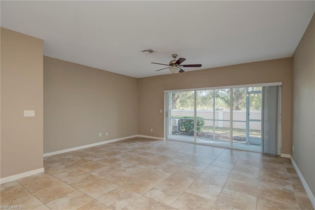 8599 Athena CT, LEHIGH ACRES FL 33971-5