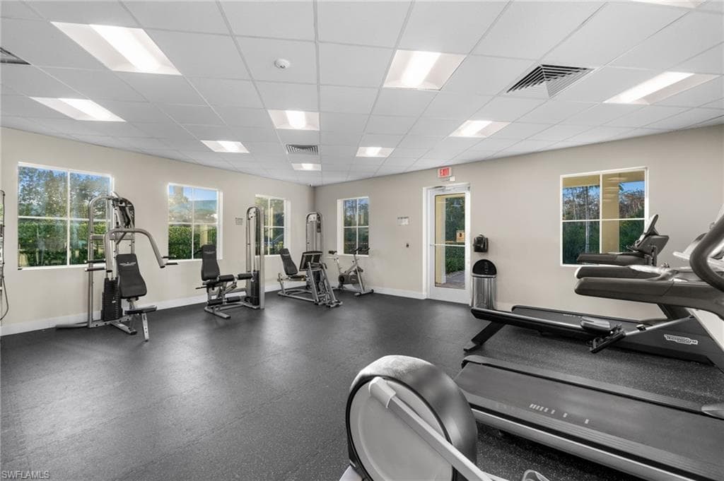 3292 Pilot CIR, NAPLES FL 34120-41