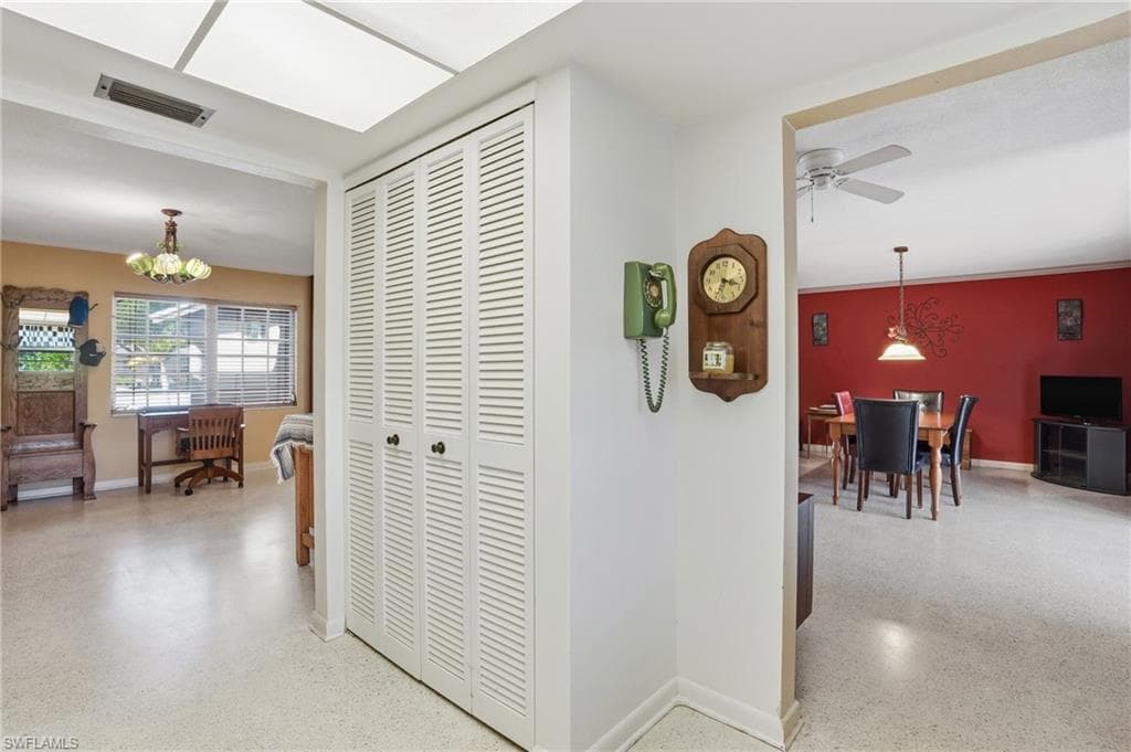 5541 Winkler RD, FORT MYERS FL 33919-9