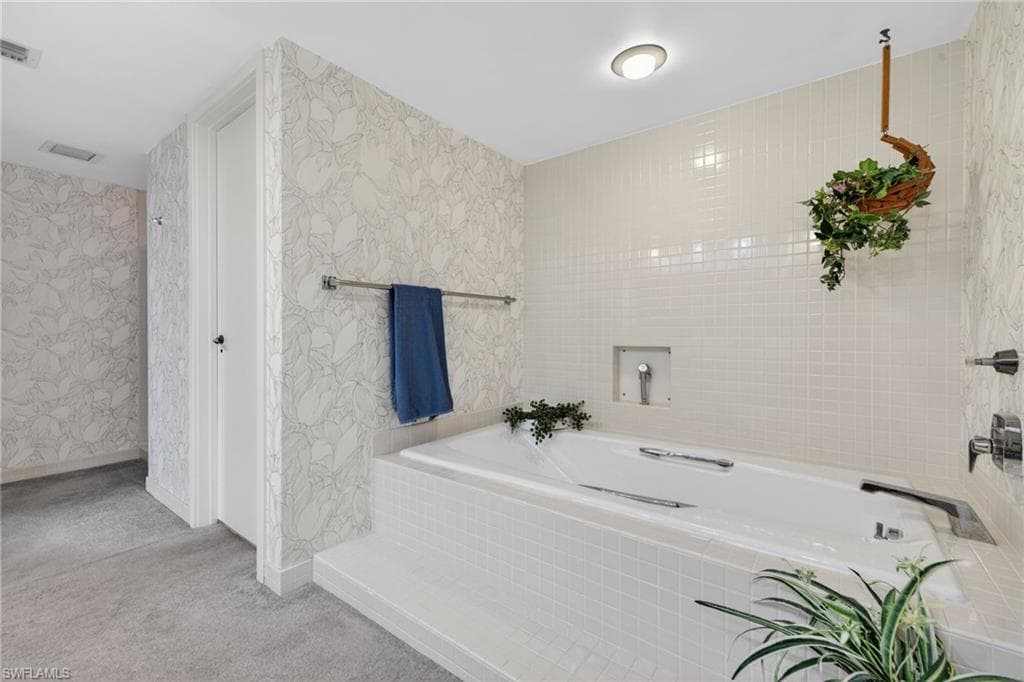 5260 S Landings DR 502-15