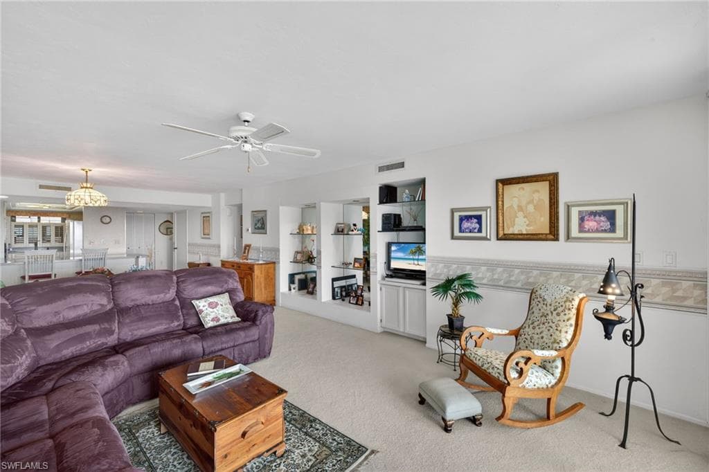 5260 S Landings DR 502-6