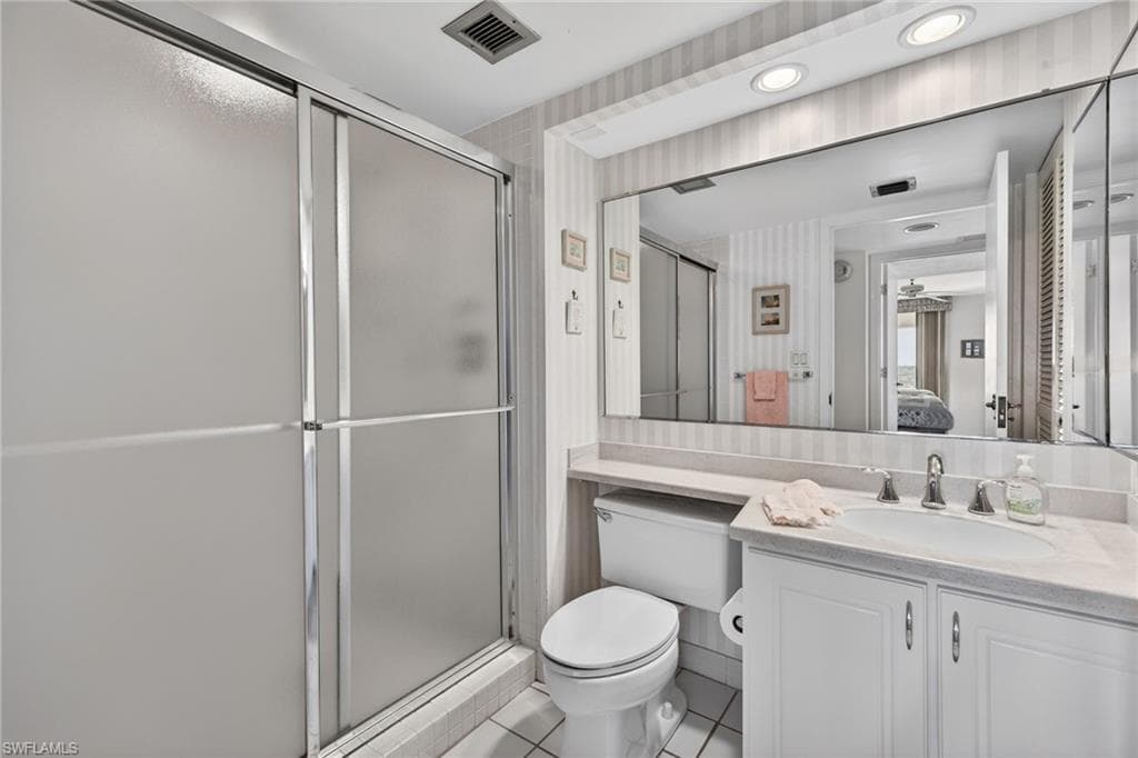 5260 S Landings DR 502-17