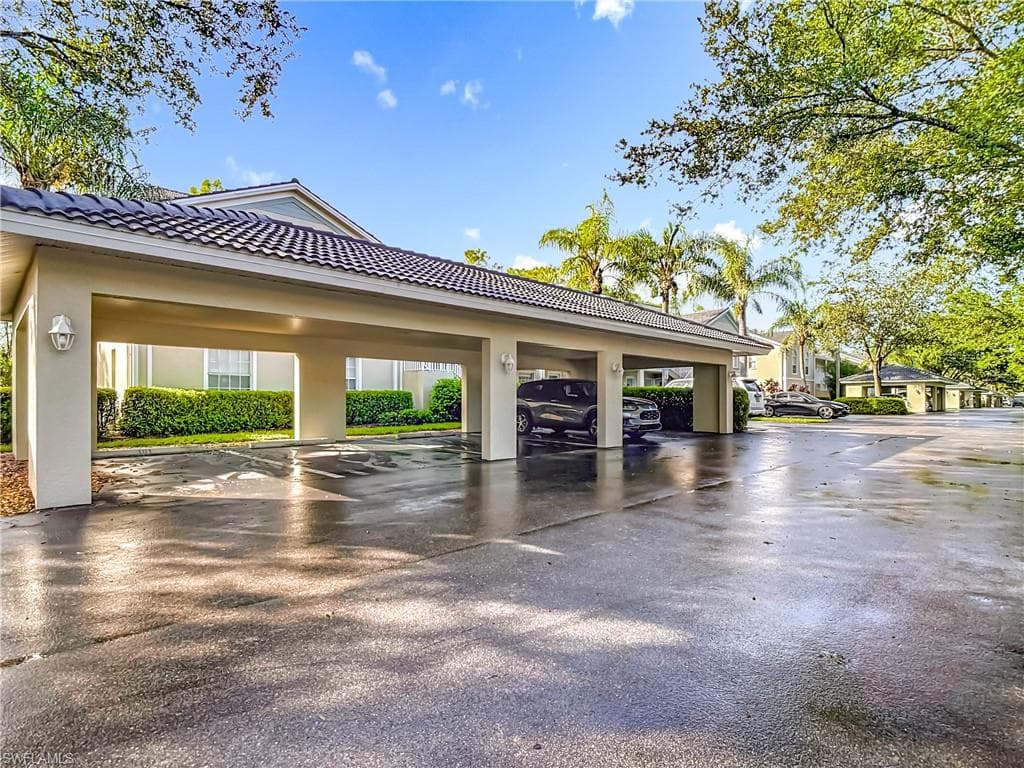 25735 LAKE AMELIA WAY # 103, BONITA SPRINGS FL 34135-3