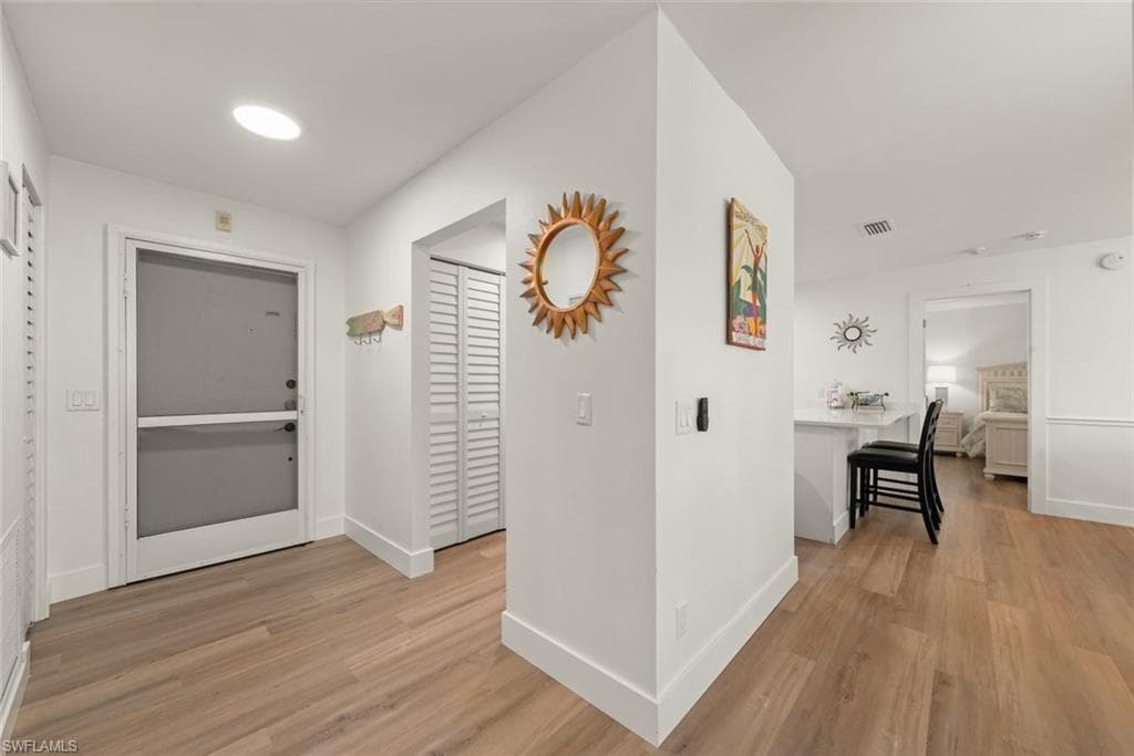 5117 Sea Bell RD # D204, SANIBEL FL 33957-21