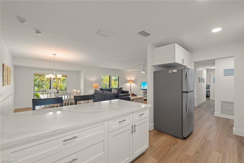 5117 Sea Bell RD # D204, SANIBEL FL 33957-18