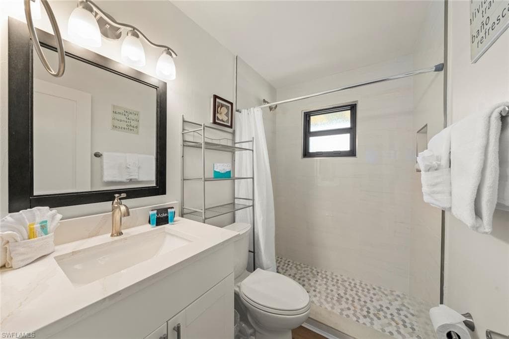 5117 Sea Bell RD # D204, SANIBEL FL 33957-28