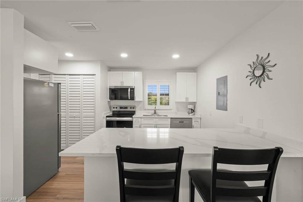 5117 Sea Bell RD # D204, SANIBEL FL 33957-20