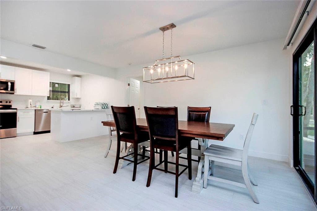 5117 Sea Bell RD # A102, SANIBEL FL 33957-8