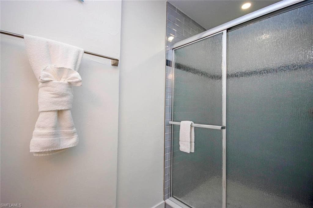 5117 Sea Bell RD # E103, SANIBEL FL 33957-23
