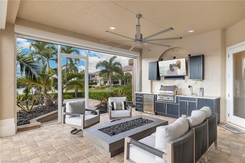 5764 Staysail CT, CAPE CORAL FL 33914-40