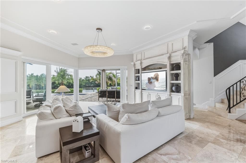 5764 Staysail CT, CAPE CORAL FL 33914-10