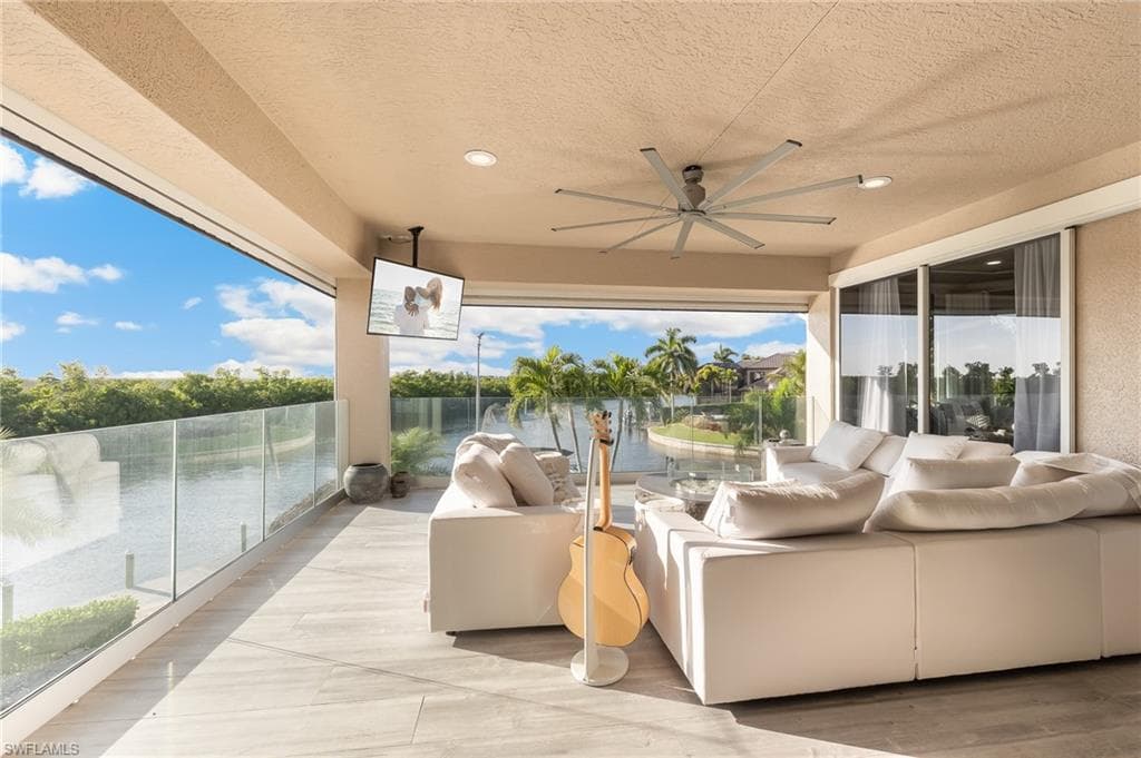 5764 Staysail CT, CAPE CORAL FL 33914-38