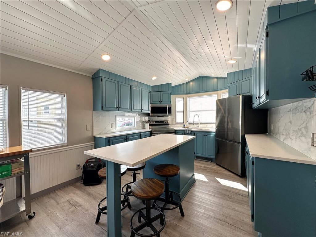 10831 Vireo CIR, ESTERO FL 33928-8