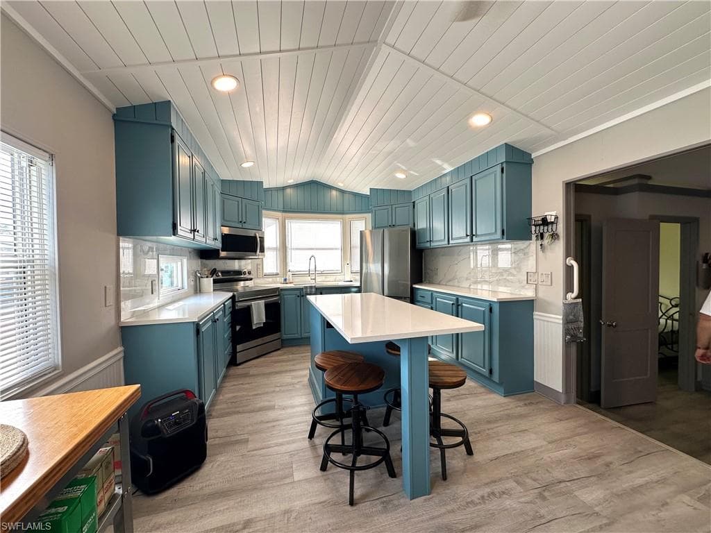 10831 Vireo CIR, ESTERO FL 33928-7