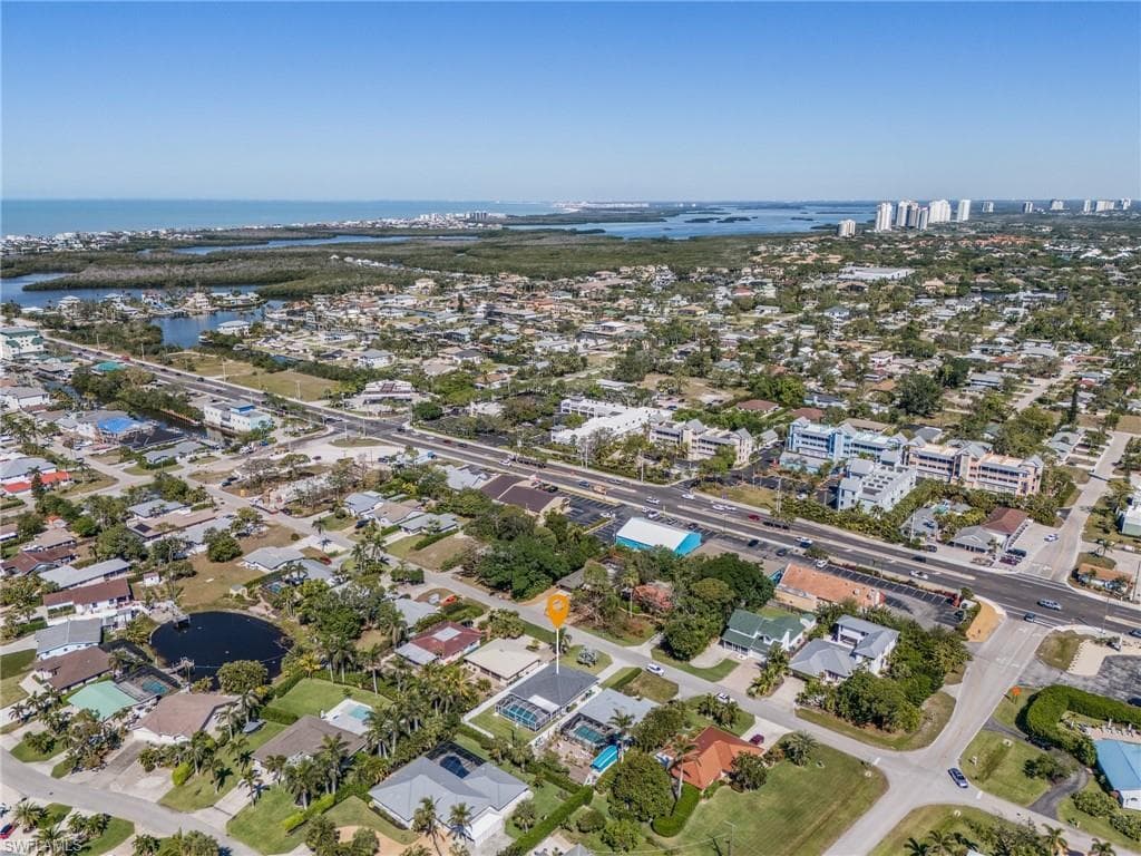 116 1st ST, BONITA SPRINGS FL 34134-1