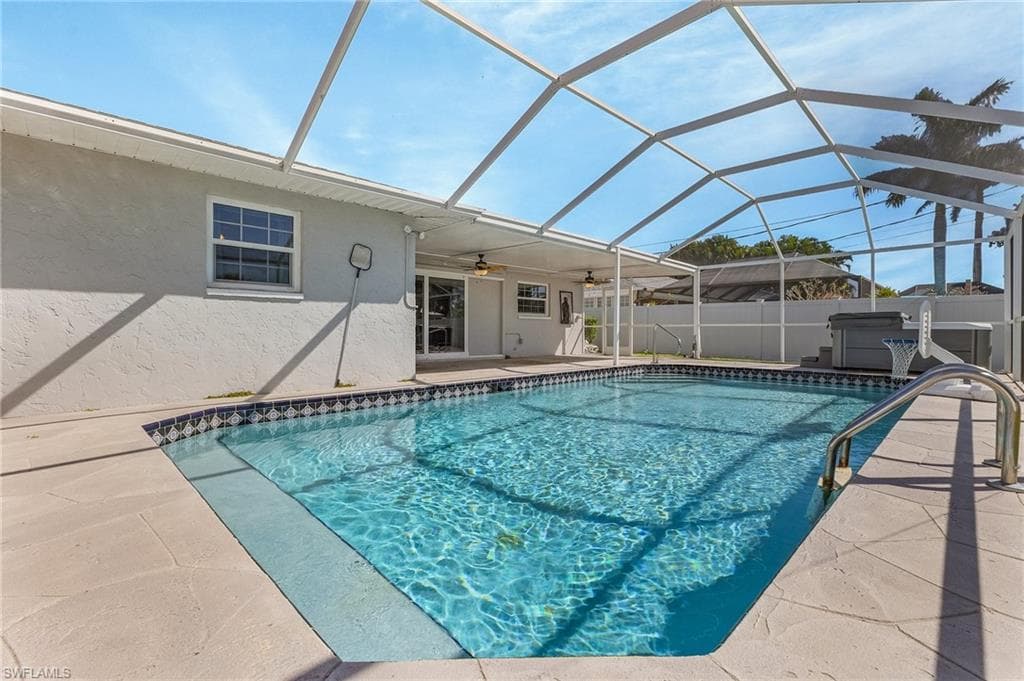 116 1st ST, BONITA SPRINGS FL 34134-2