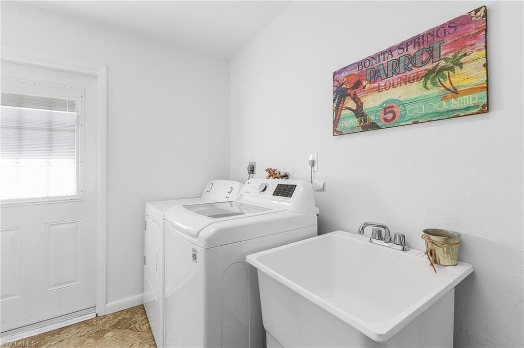 116 1st ST, BONITA SPRINGS FL 34134-19