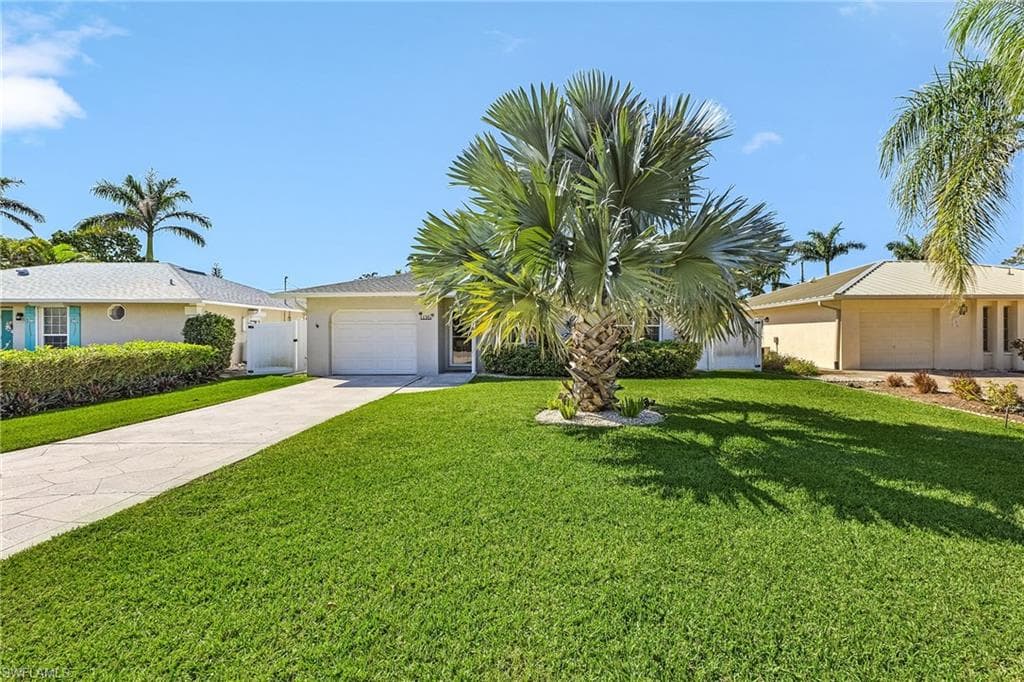 116 1st ST, BONITA SPRINGS FL 34134-23