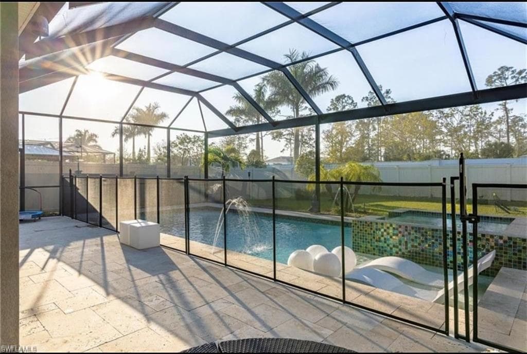 3320 Pilot CIR, NAPLES FL 34120-22
