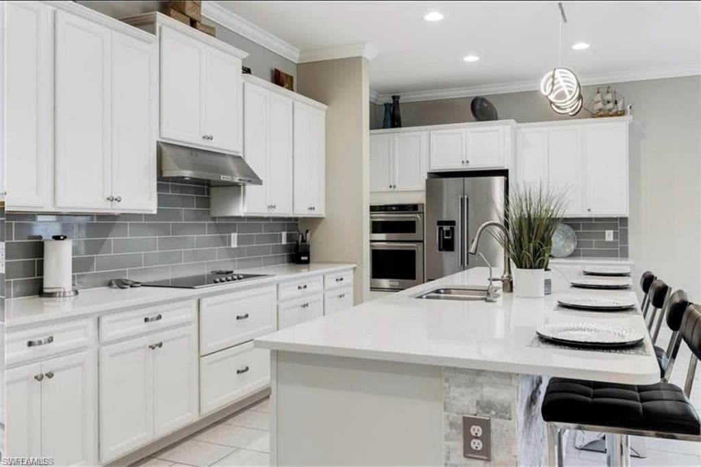 3320 Pilot CIR, NAPLES FL 34120-15
