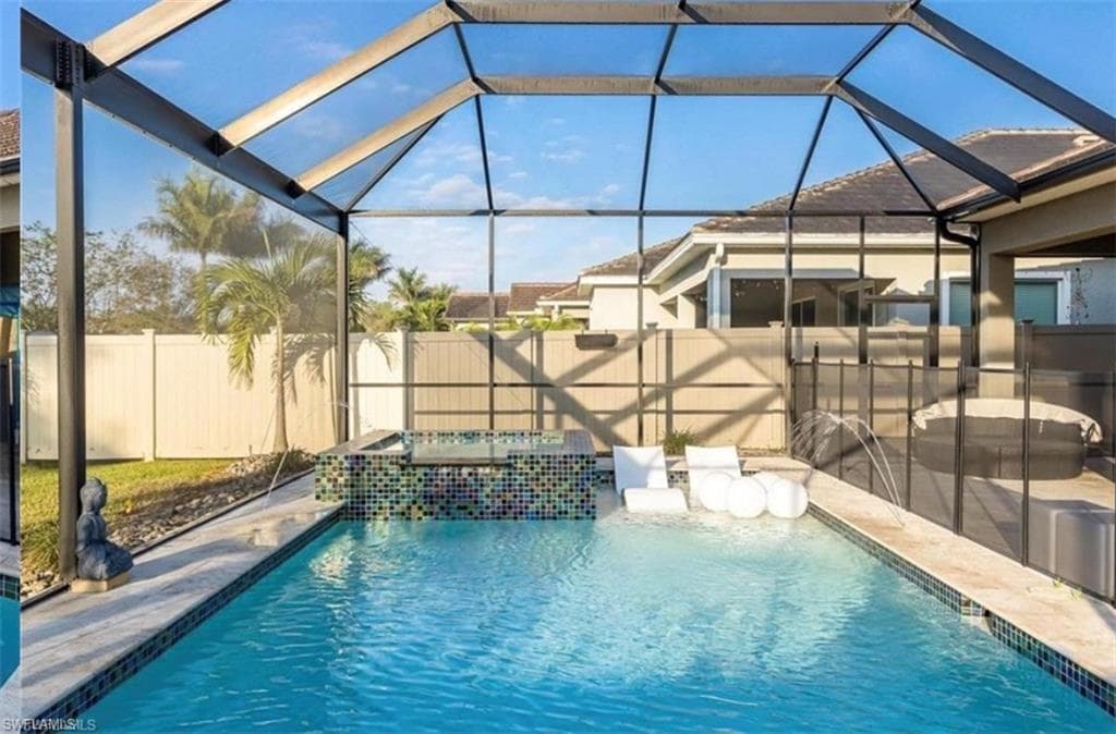 3320 Pilot CIR, NAPLES FL 34120-25