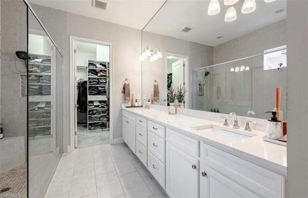 3320 Pilot CIR, NAPLES FL 34120-18