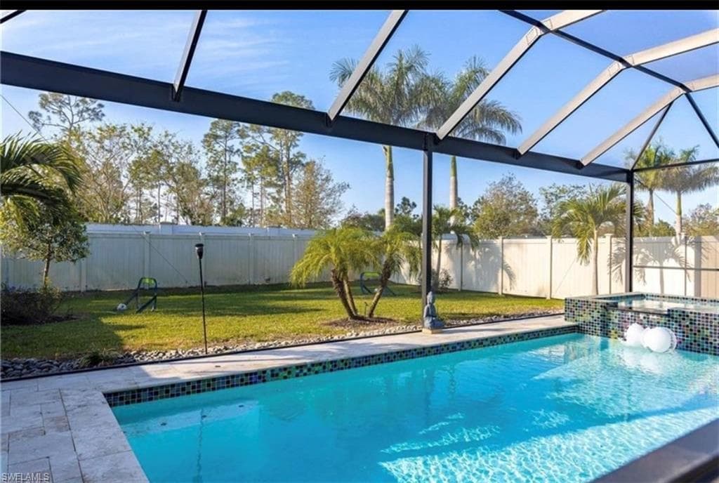 3320 Pilot CIR, NAPLES FL 34120-28