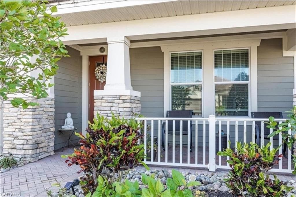 3320 Pilot CIR, NAPLES FL 34120-3