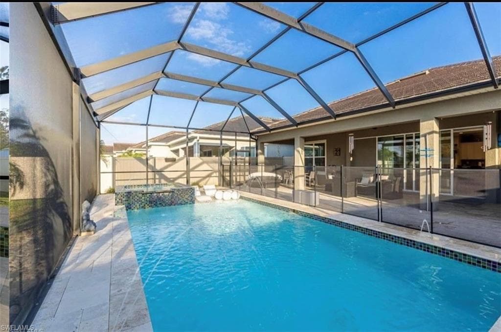 3320 Pilot CIR, NAPLES FL 34120-24