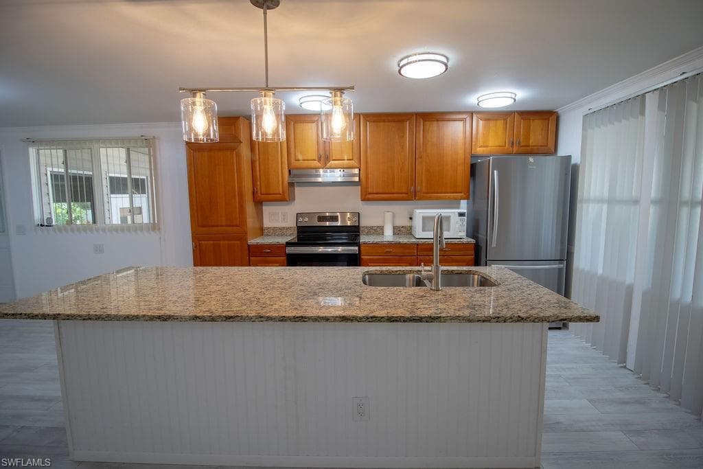 5506 Virginia Dare LN-5
