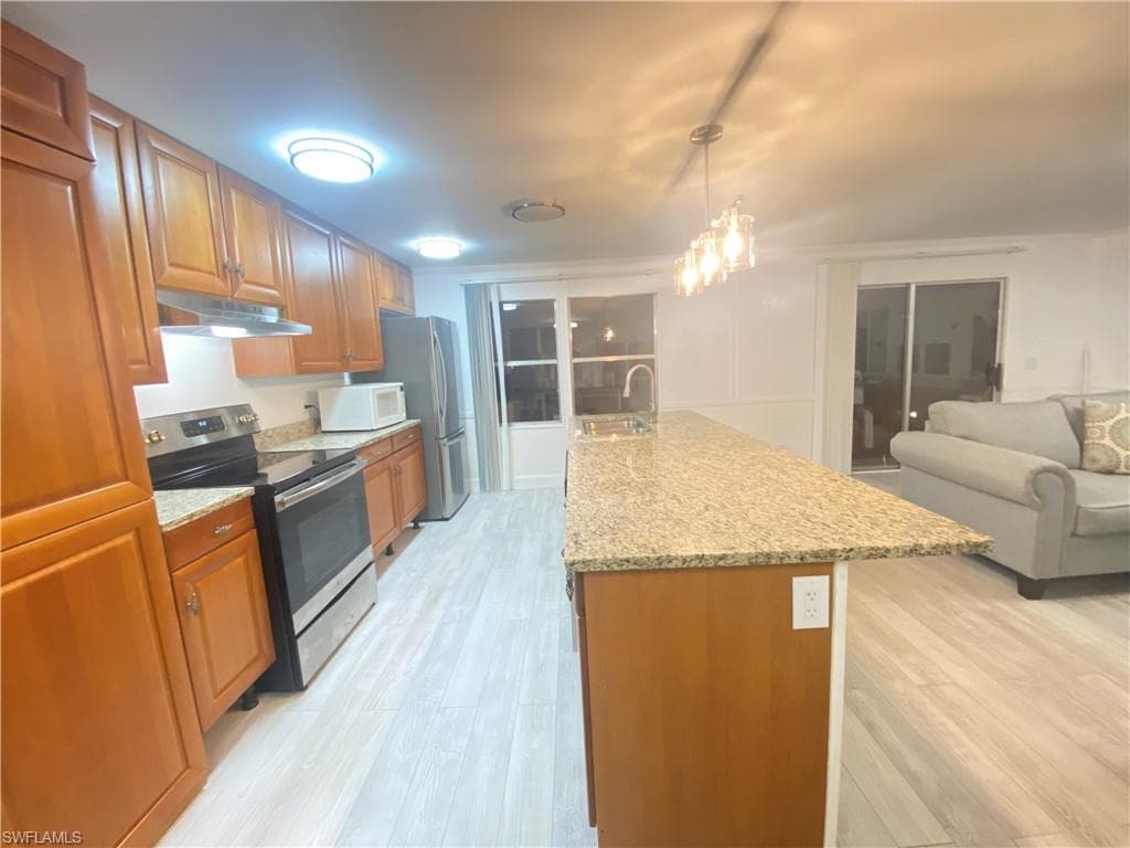 5506 Virginia Dare LN-6