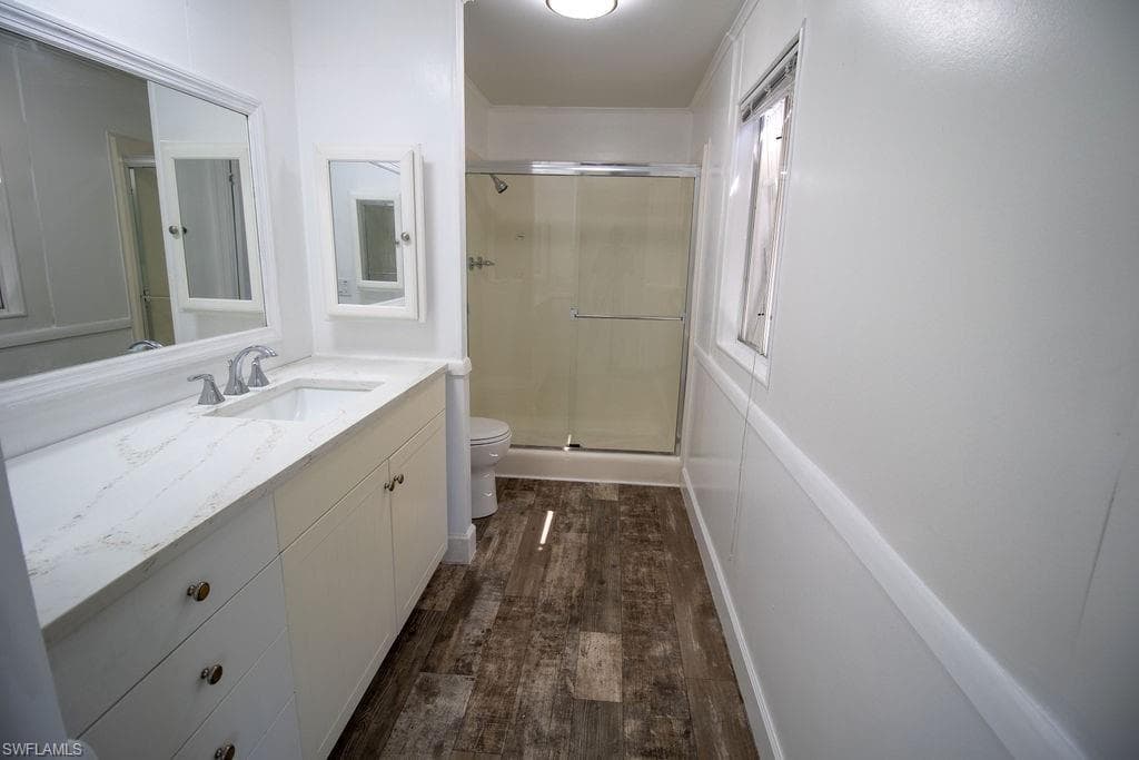 5506 Virginia Dare LN-29