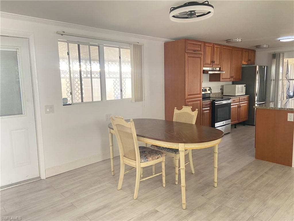 5506 Virginia Dare LN-7