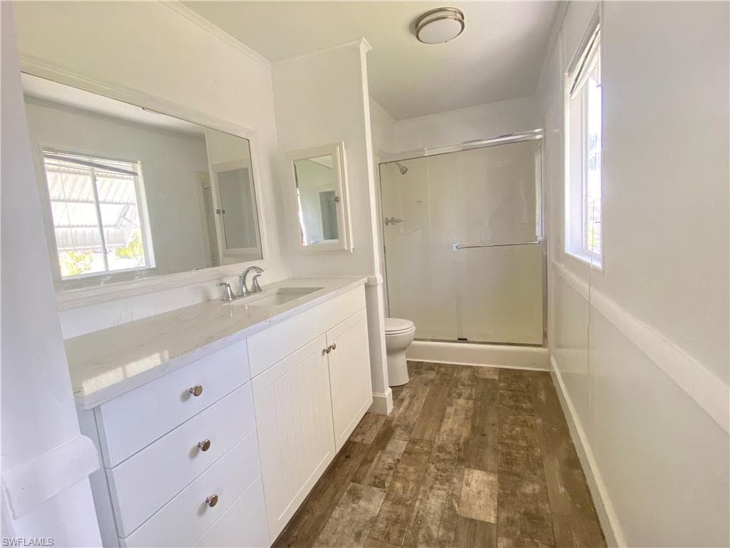 5506 Virginia Dare LN-24