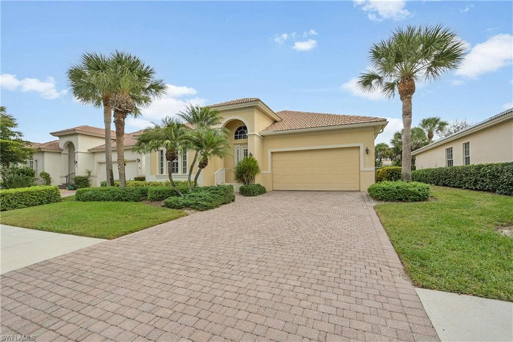 5569 WHISPERING WILLOW WAY, FORT MYERS FL 33908-1