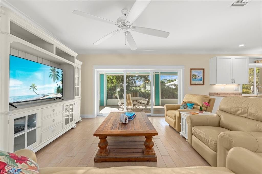 11931 Oakland DR, BOKEELIA FL 33922-5