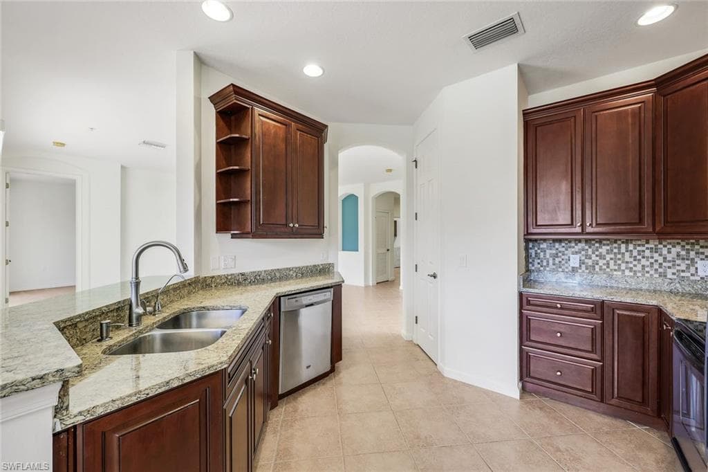 26414 Lucky Stone RD 101-7