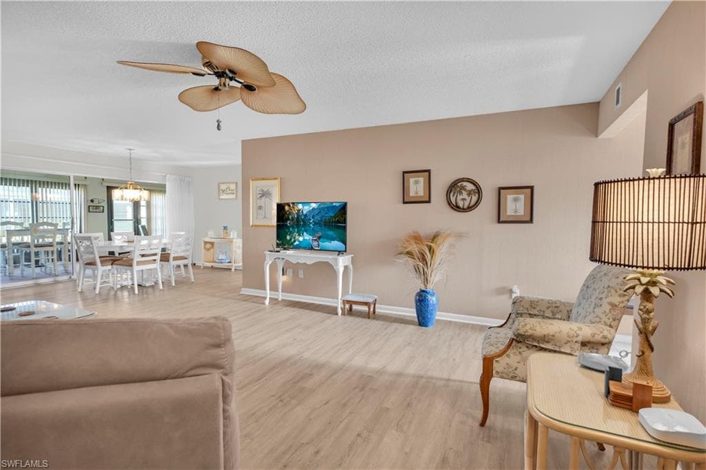 1251 Broadwater DR, FORT MYERS FL 33919-4