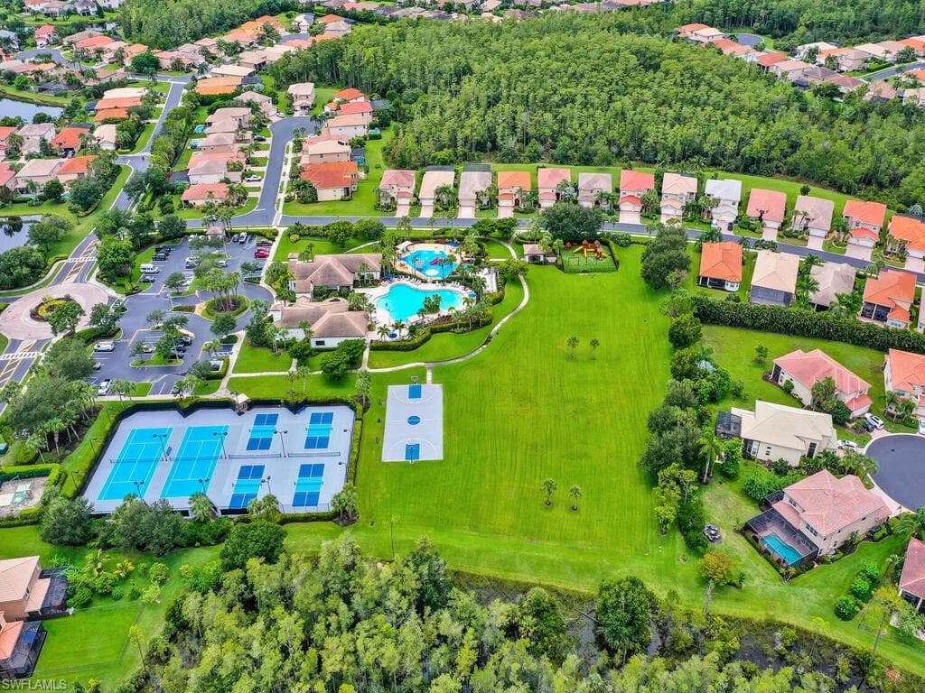 10538 Carolina Willow DR, FORT MYERS FL 33913-29