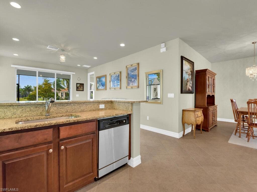 10538 Carolina Willow DR, FORT MYERS FL 33913-3