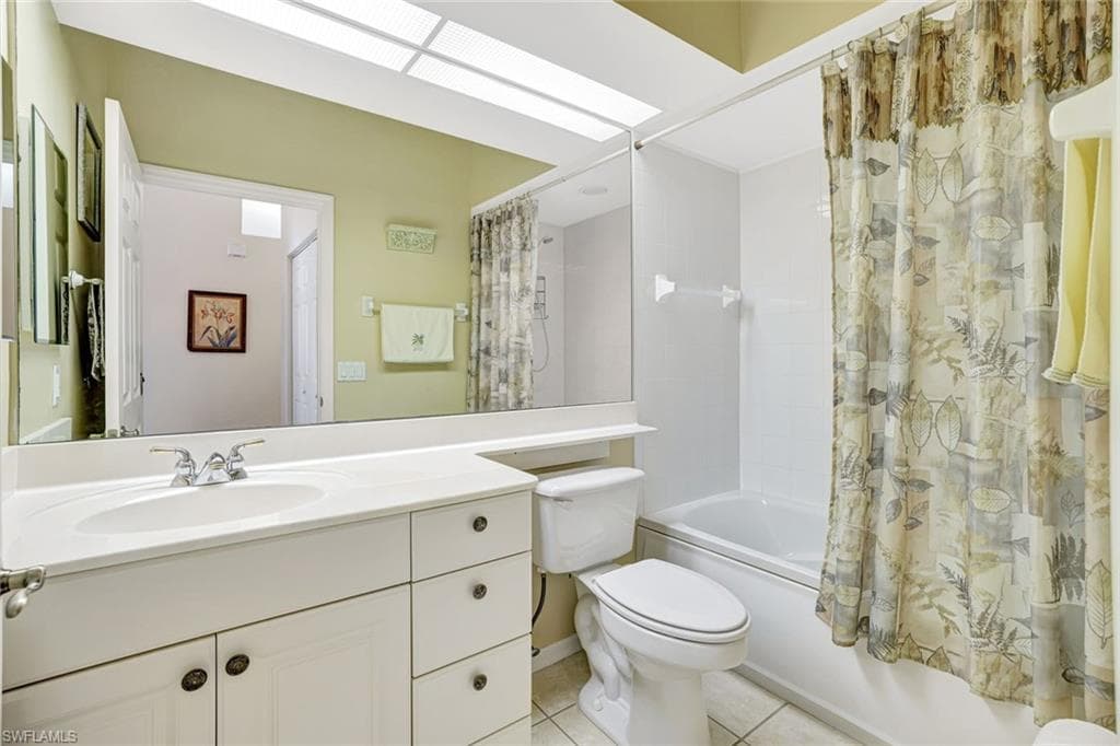 10910 Santa Margherita RD # 204, ESTERO FL 34135-19