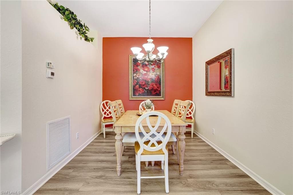 10910 Santa Margherita RD # 204, ESTERO FL 34135-9