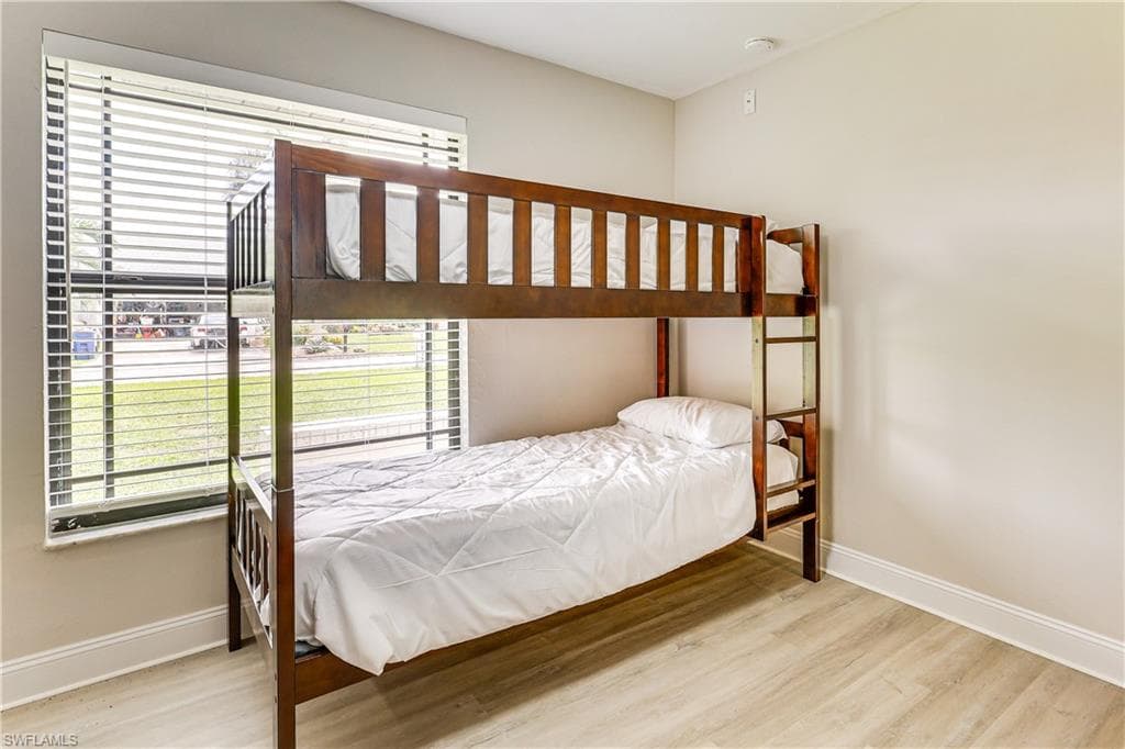 6030 Perthshire LN, FORT MYERS FL 33908-26