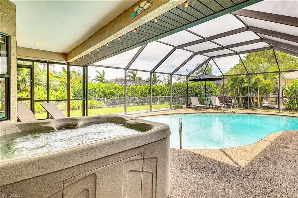 6030 Perthshire LN, FORT MYERS FL 33908-31