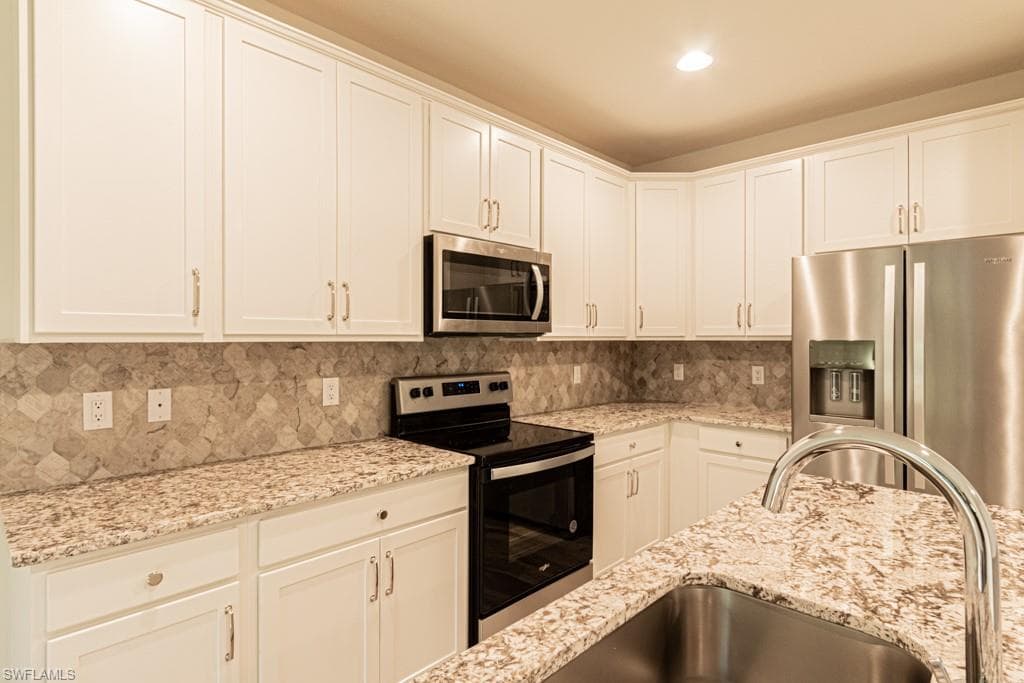 26208 Bonita Fairways BLVD, BONITA SPRINGS FL 34135-40