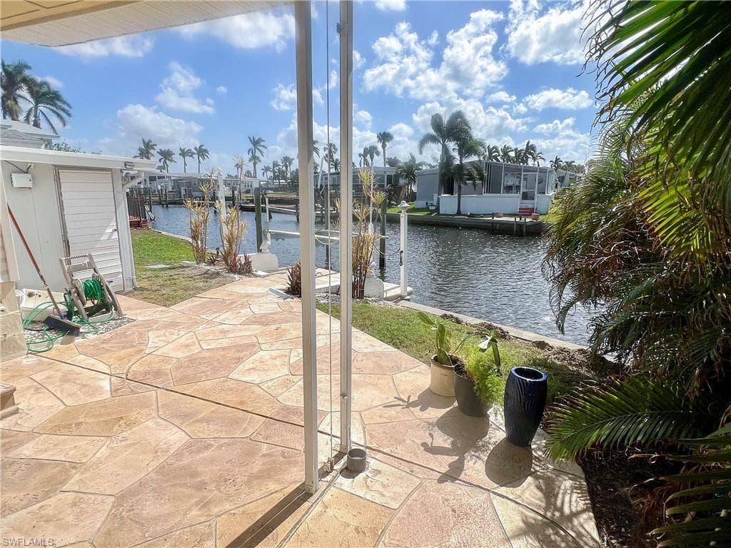 11331 Azalea LN, FORT MYERS BEACH FL 33931-33