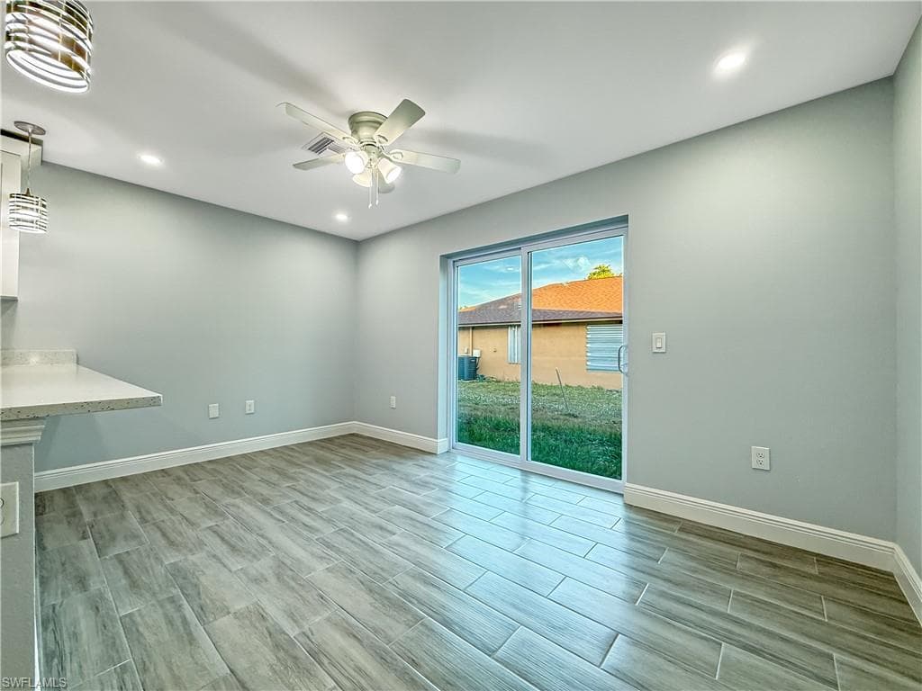 2955 Dunbar AVE Apt B, FORT MYERS FL 33916-6