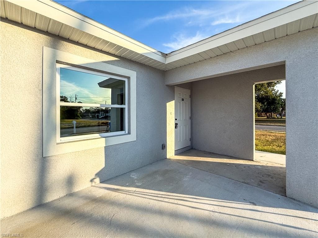 2955 Dunbar AVE Apt B, FORT MYERS FL 33916-2