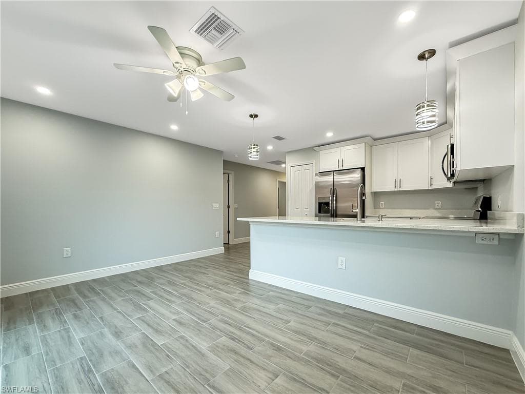 2955 Dunbar AVE Apt B, FORT MYERS FL 33916-10
